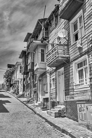 Istanbul    |   14  /  36    |